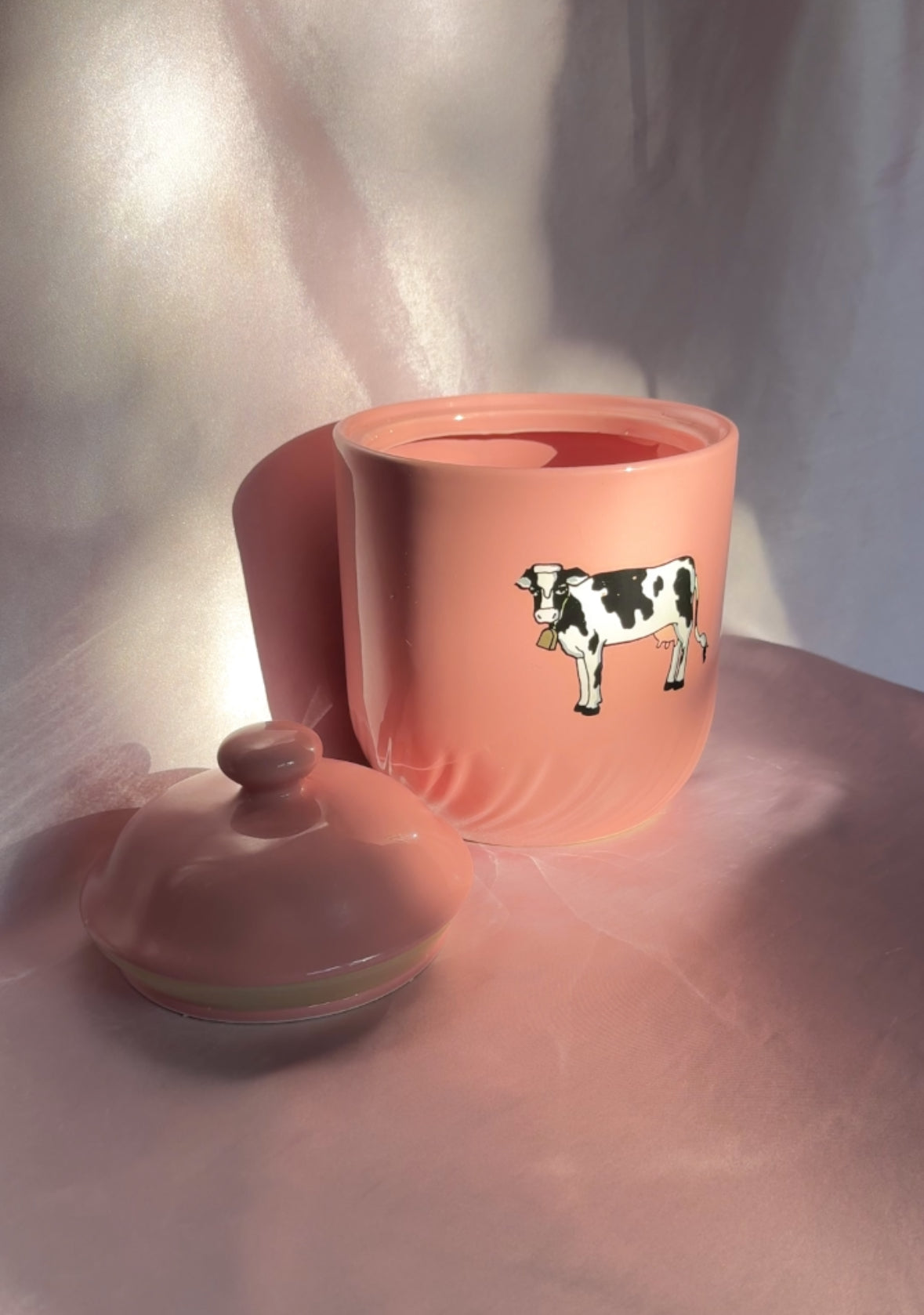 1991 Home Collection Stoneware Pink Cookie Jar with Cow Decal