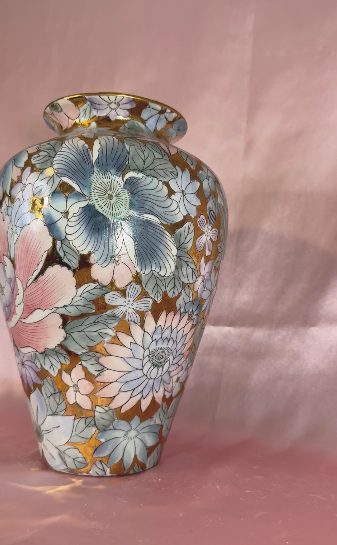 Vintage Toyo “Golden Peony” Vase with a Pastel Floral Design & Gold Flake Inlay