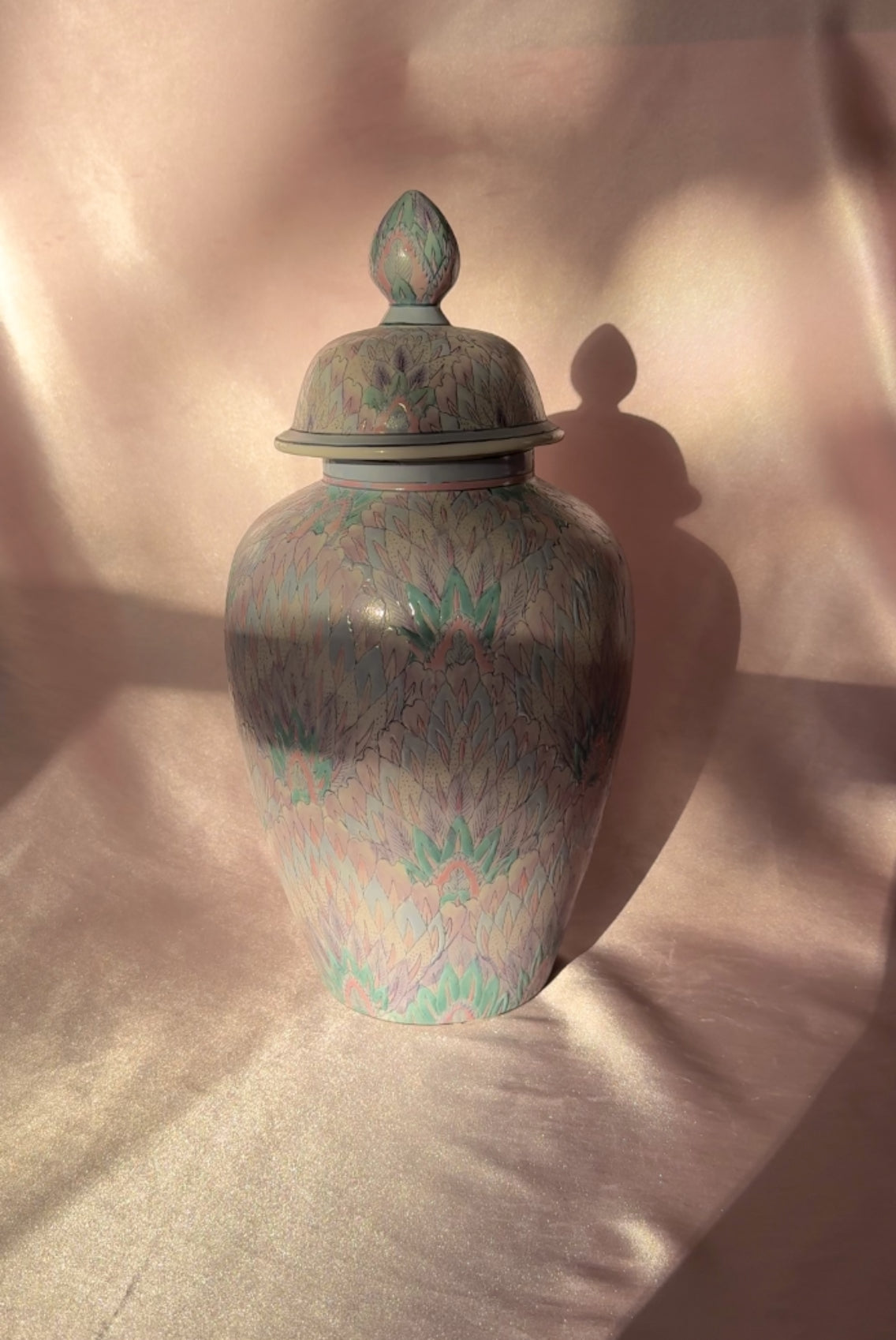 Vintage Toyo Pastel Peacock Feather Plumage Design Porcelain Lidded Vessel