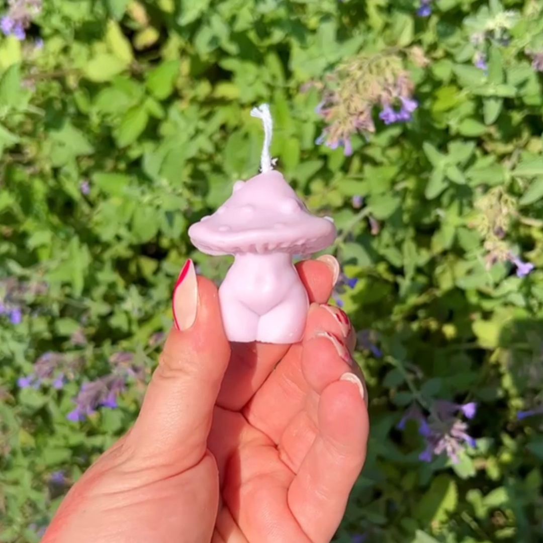Mushroom Girly - Mini - Mushroom Woman Aesthetic Candle